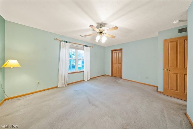 23174 Grist Mill Court, Olmsted Falls, OH 44138