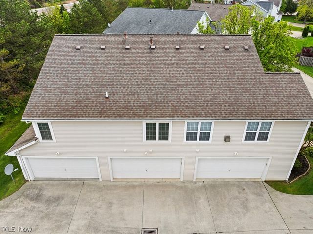 23174 Grist Mill Court, Olmsted Falls, OH 44138
