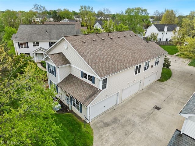 23174 Grist Mill Court, Olmsted Falls, OH 44138