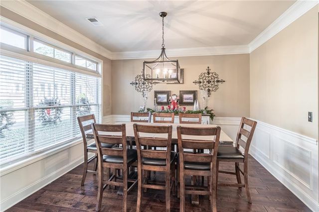 302 Barbados Lane, Suwanee, GA 30024