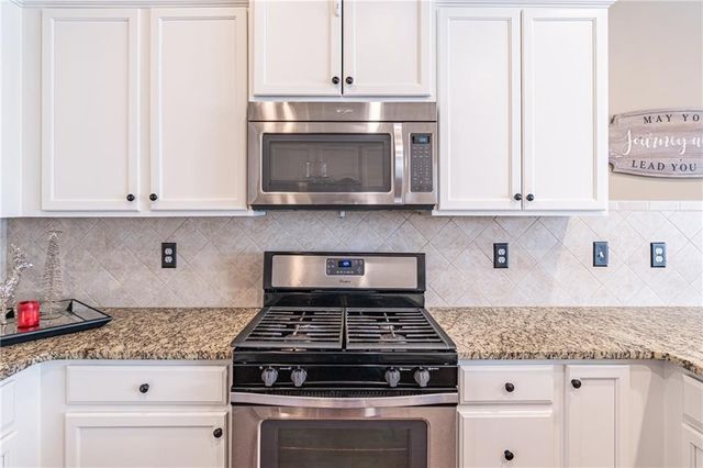 302 Barbados Lane, Suwanee, GA 30024