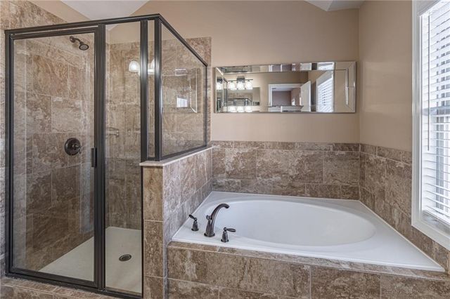 302 Barbados Lane, Suwanee, GA 30024