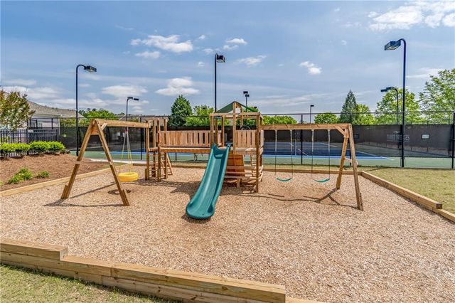 302 Barbados Lane, Suwanee, GA 30024