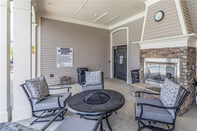 302 Barbados Lane, Suwanee, GA 30024