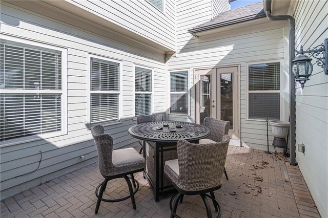 302 Barbados Lane, Suwanee, GA 30024