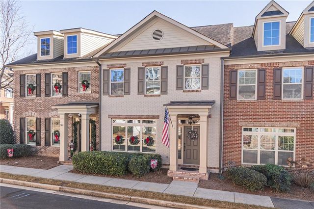 302 Barbados Lane, Suwanee, GA 30024