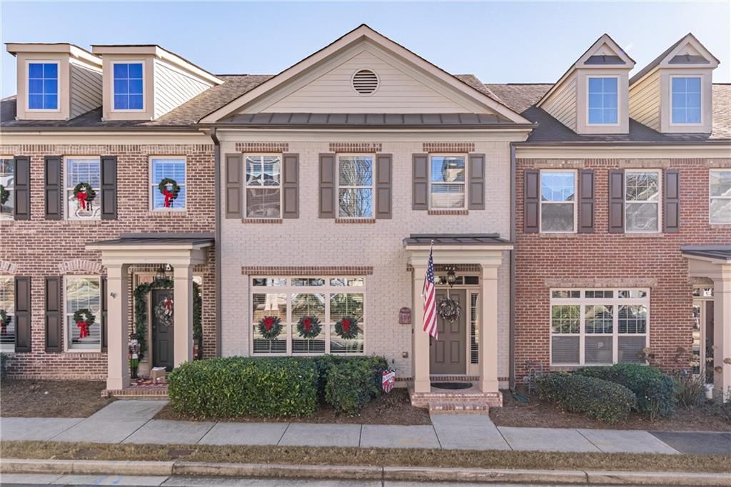 302 Barbados Lane, Suwanee, GA 30024