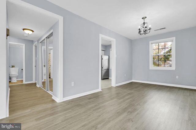 724 QUINCE ORCHARD BLVD #202, Gaithersburg, MD 20878