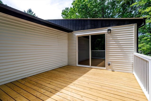 22 Albert Dr, Templeton, MA 01468