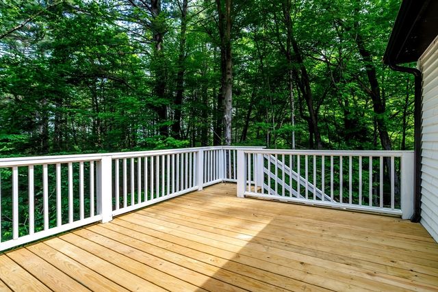 22 Albert Dr, Templeton, MA 01468