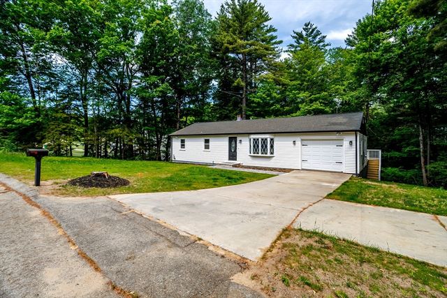 22 Albert Dr, Templeton, MA 01468