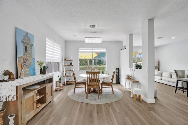 9814 NW 1st Manor, Coral Springs, FL 33071