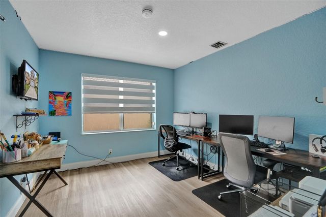 9814 NW 1st Manor, Coral Springs, FL 33071