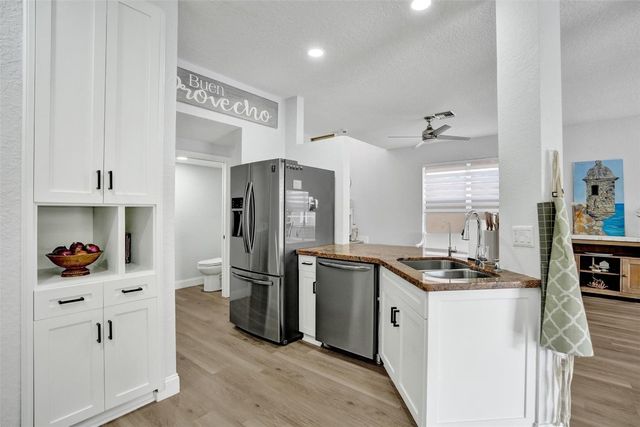 9814 NW 1st Manor, Coral Springs, FL 33071