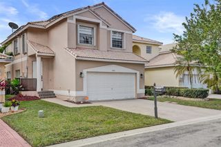 9814 NW 1st Manor, Coral Springs, FL 33071