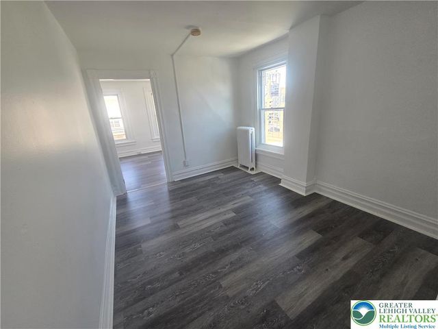 450 West Maple Street 3, Allentown City, PA 18102