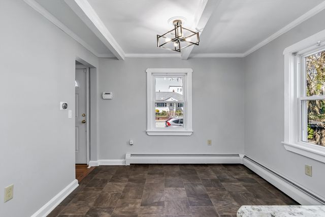 16 Market St, Lawrence, MA 01843