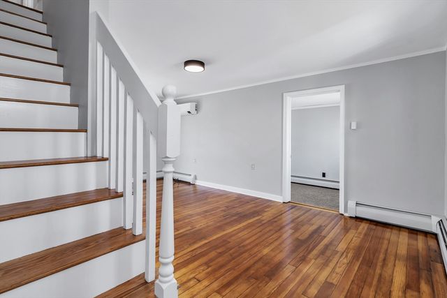 16 Market St, Lawrence, MA 01843