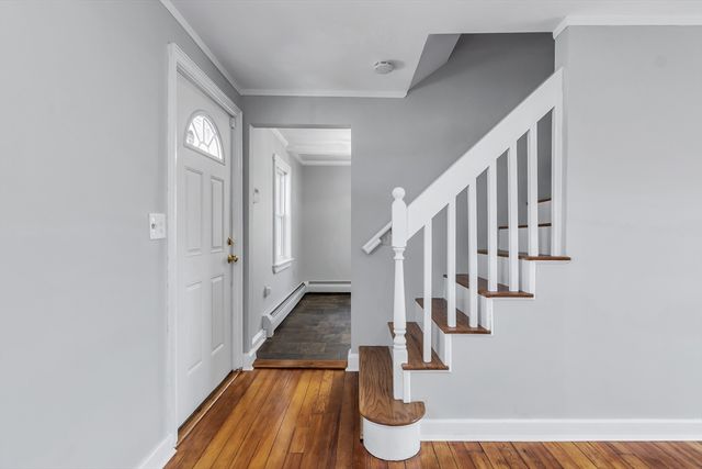 16 Market St, Lawrence, MA 01843