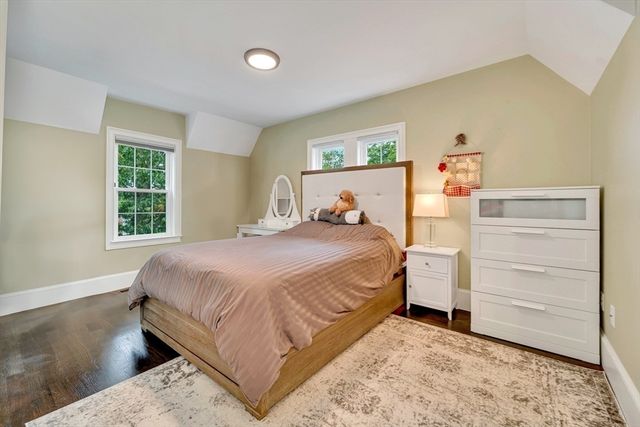 3 Highet Ave, Woburn, MA 01801