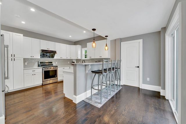 3 Highet Ave, Woburn, MA 01801