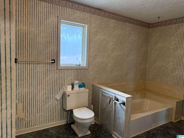 2126 COUNTY ROAD 852, Heflin, AL 36264