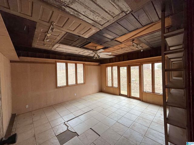 2126 COUNTY ROAD 852, Heflin, AL 36264