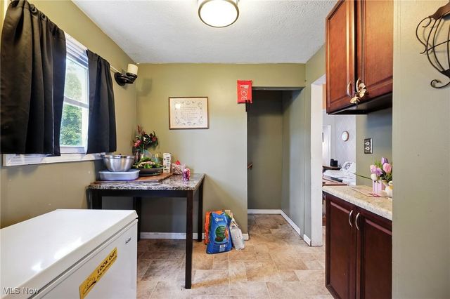 1611 E 48th Street, Ashtabula, OH 44004