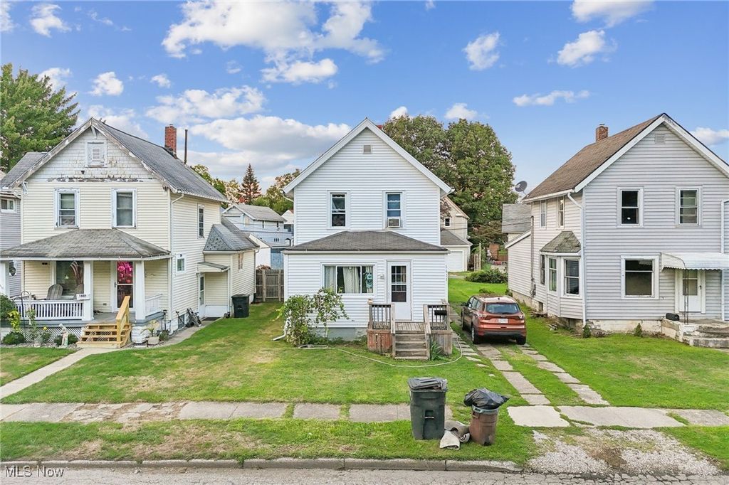 1611 E 48th Street, Ashtabula, OH 44004