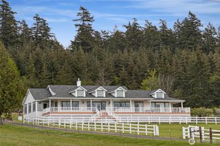 128 Twin Oaks Drive, San Juan Island, WA 98250
