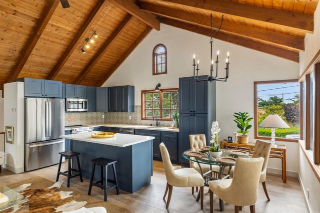 677 Taylor Street, Monterey, CA 93940