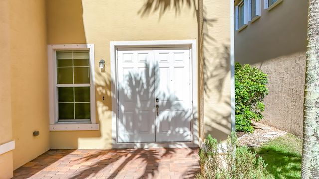 57 ATWELL Drive, West Palm Beach, FL 33411