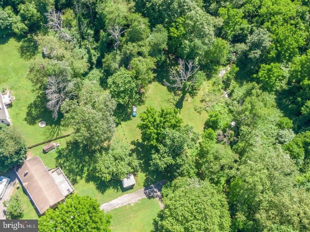 Image 13 of property listing at 152 HOPEWELL RD, Rising Sun, MD 21911