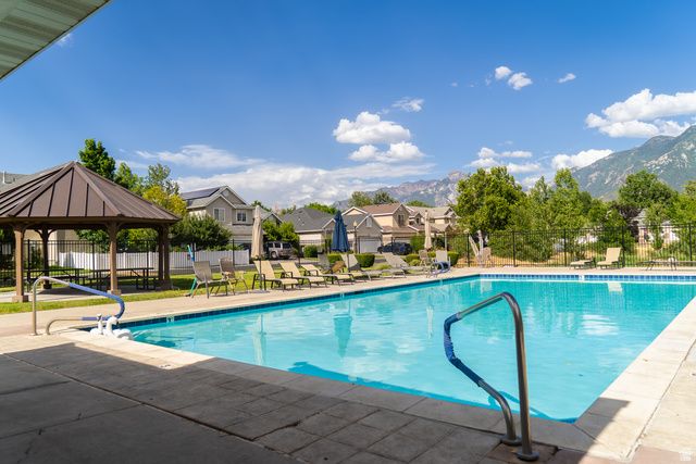 781 E SUNSET PONDS DR, Draper, UT 84020