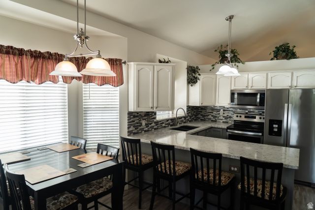 781 E SUNSET PONDS DR, Draper, UT 84020