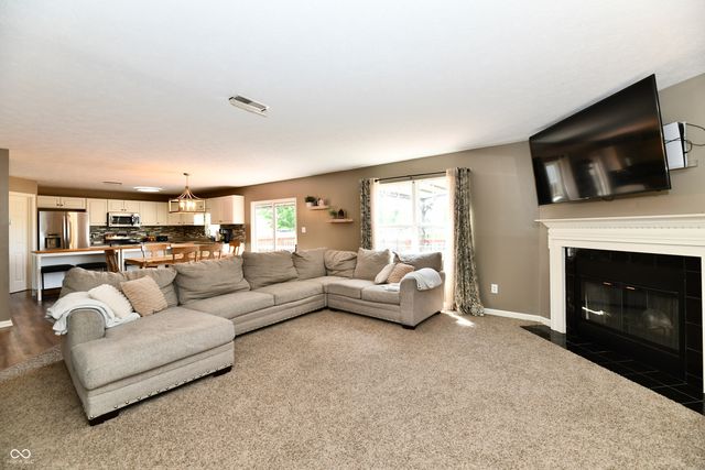 12663 Brookdale Drive, Fishers, IN 46037