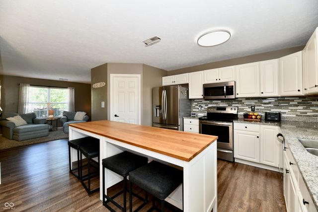 12663 Brookdale Drive, Fishers, IN 46037
