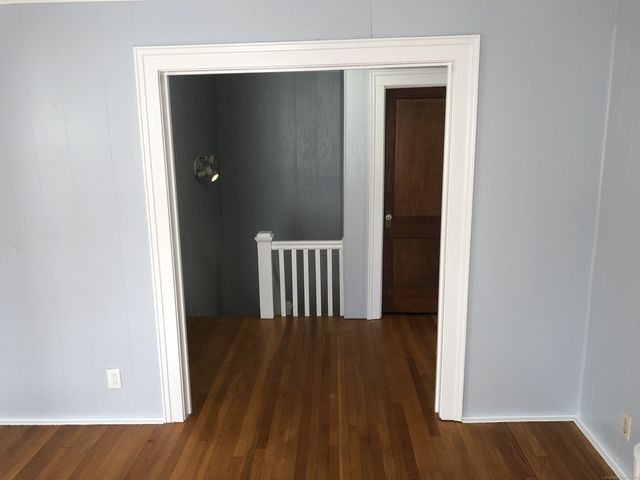 317 Garden Street Second Floor, Wethersfield, CT 06109
