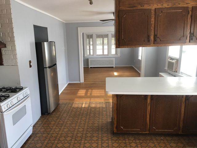 317 Garden Street Second Floor, Wethersfield, CT 06109