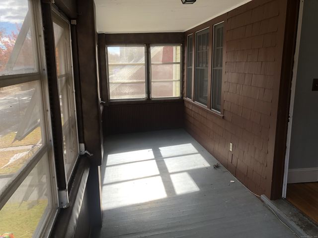 317 Garden Street Second Floor, Wethersfield, CT 06109