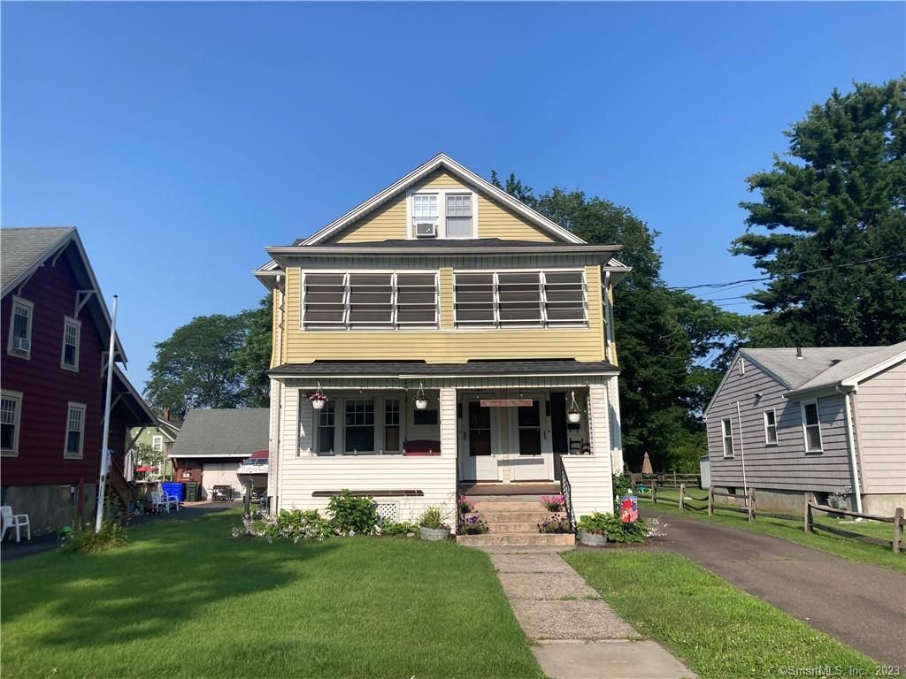 317 Garden Street Second Floor, Wethersfield, CT 06109