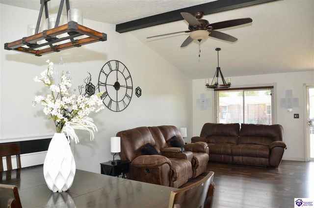 621 Independence Drive, Radcliff, KY 40160