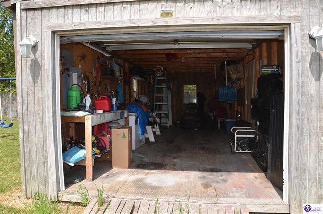 621 Independence Drive, Radcliff, KY 40160