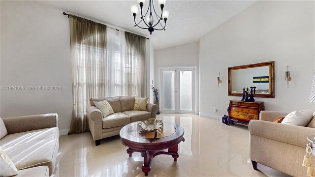 8070 SW 157th Pl, Miami, FL 33193