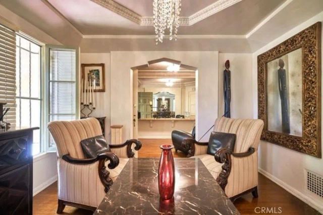 150 N La Peer, Beverly Hills, CA 90211