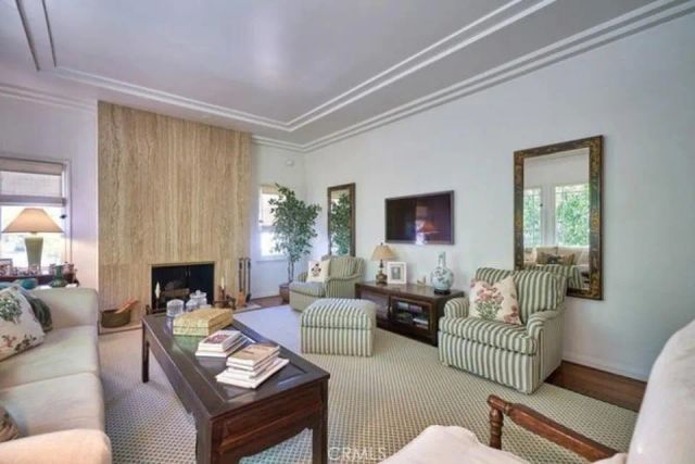 150 N La Peer, Beverly Hills, CA 90211