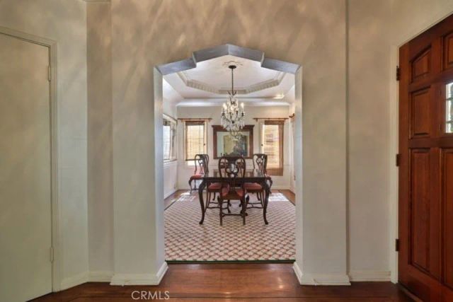 150 N La Peer, Beverly Hills, CA 90211