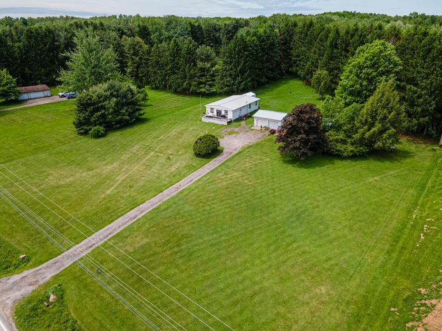 384 State Route 314, Centerburg, OH 43011
