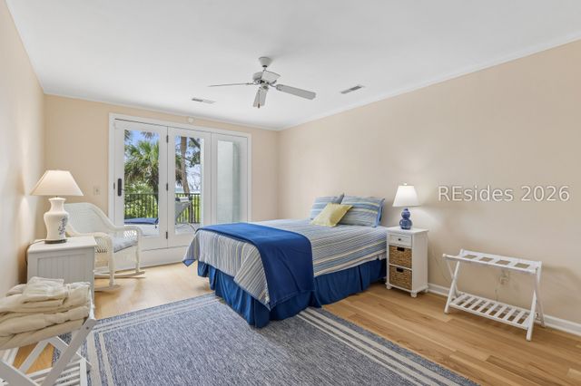 135 Harbour Psge, Hilton Head Island, SC 29926