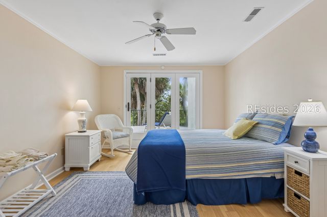 135 Harbour Psge, Hilton Head Island, SC 29926